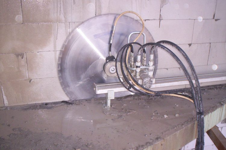 Taglio cemento armato